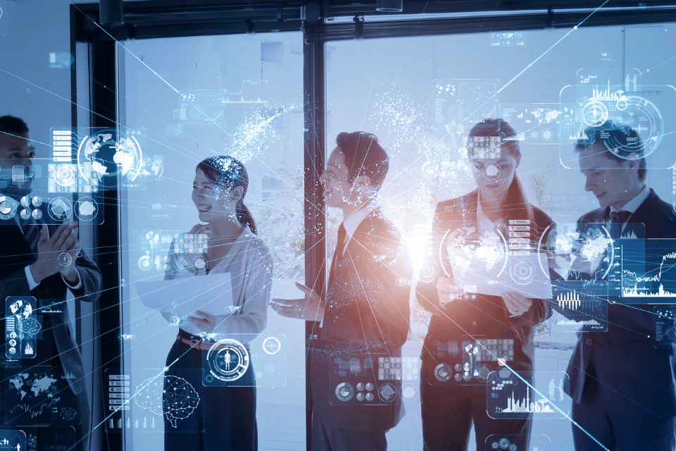 The picture is illustrating the ROI measurement process in digital transformation by business executives.